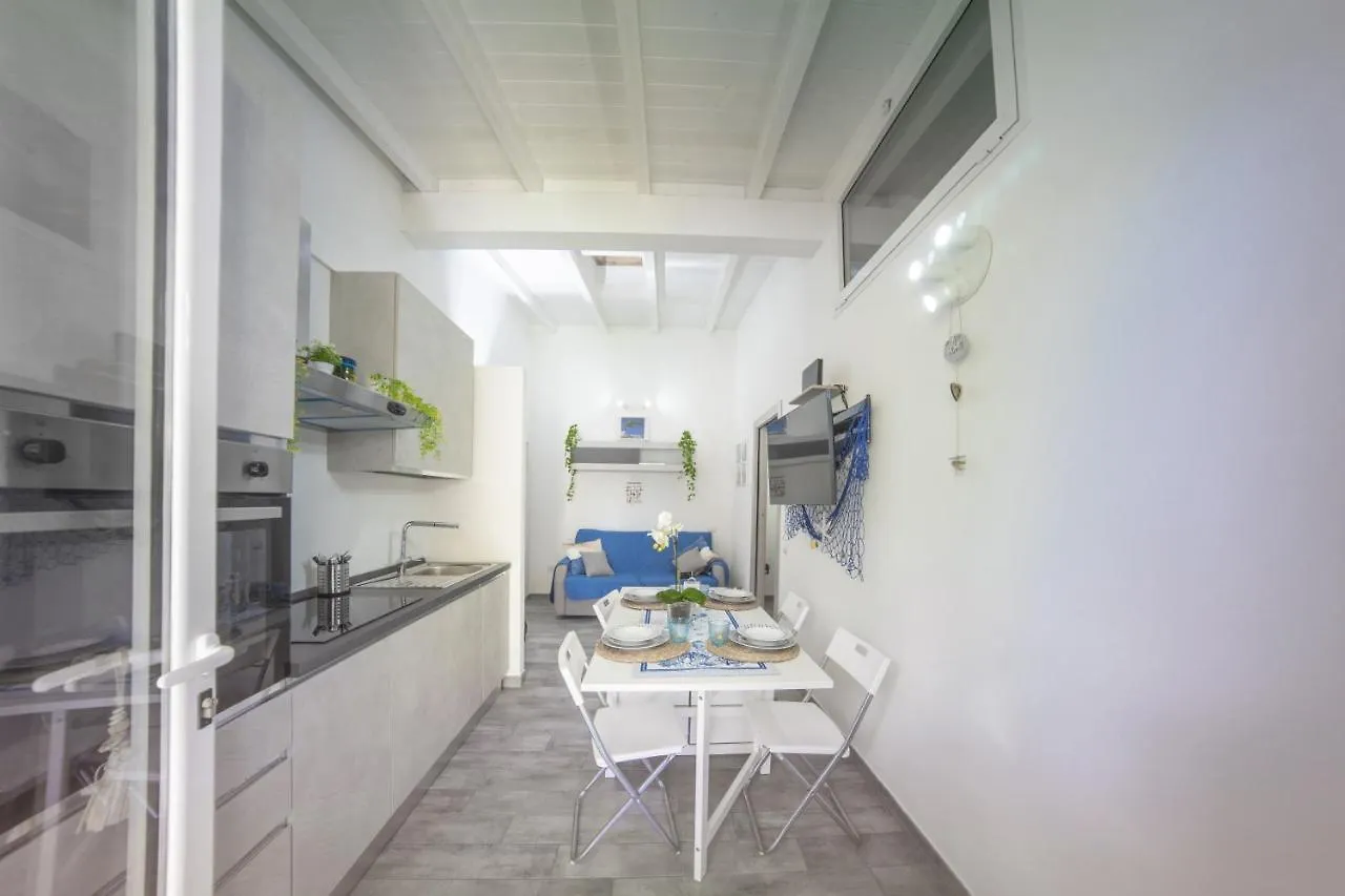 Dom wakacyjny Willa Sun&Garden Flat Cagliari